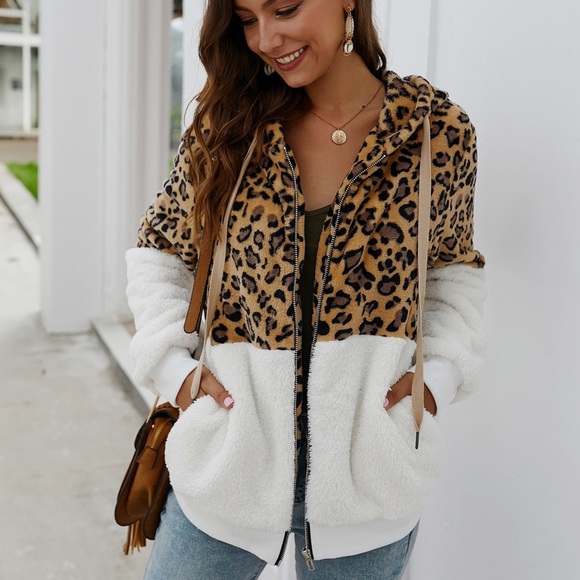 🆕Leopard Print Full Zipper Up Hoodie White - Picture 2 of 8
